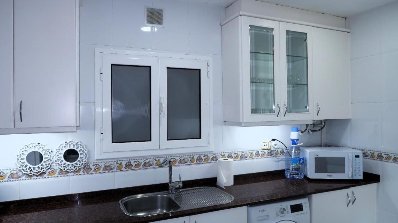 Entire Apartment , 2 Bedrooms Newly Remodeled Center Sitges Barcelona Exteriör bild