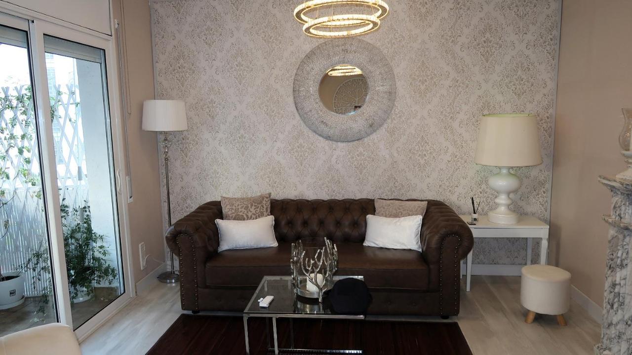 Entire Apartment , 2 Bedrooms Newly Remodeled Center Sitges Barcelona Exteriör bild