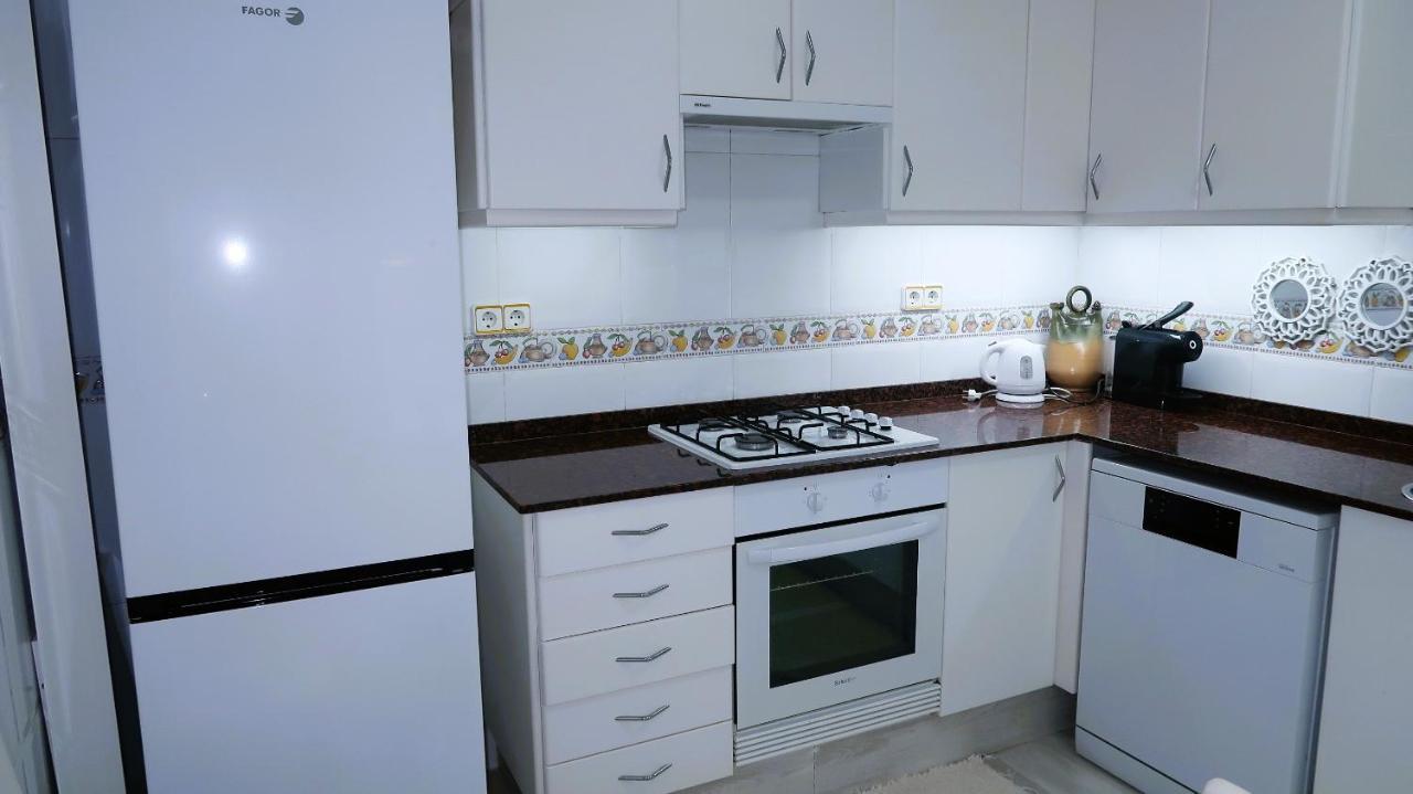 Entire Apartment , 2 Bedrooms Newly Remodeled Center Sitges Barcelona Exteriör bild